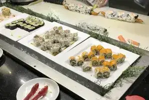 Maple Leaf Queens Buffet