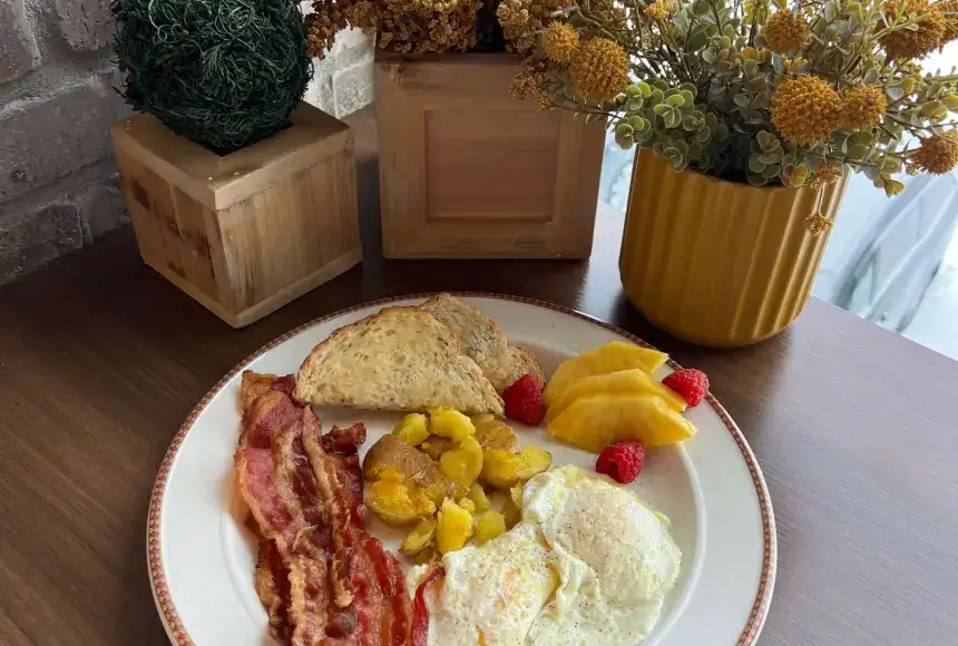 Photo showing Coulee Cafe & Catering